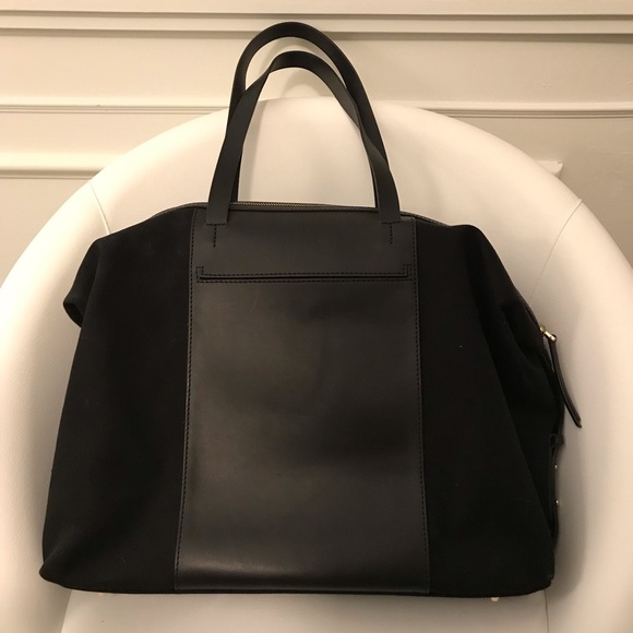Cuyana Handbags - Cuyana overnight bag